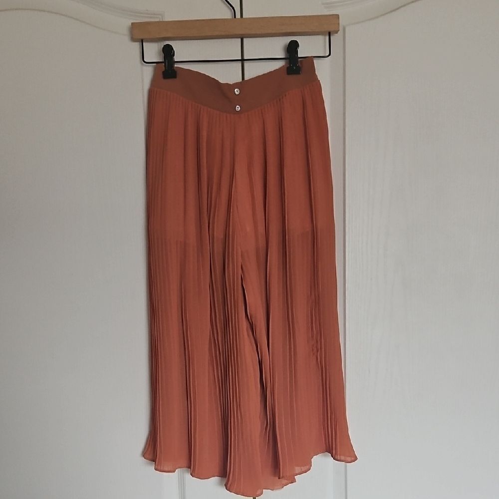 Women's Chiffon Pleated Wide-Leg Palazzo Capri Pants Peach